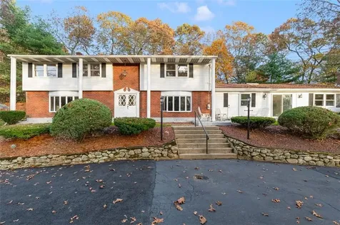 313 Station Street Coventry RI 02816