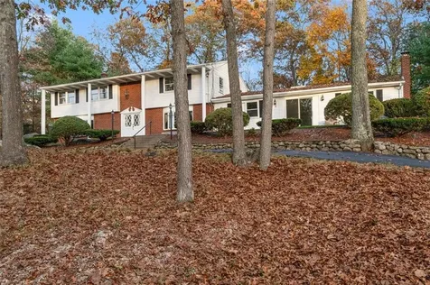 313 Station Street Coventry RI 02816