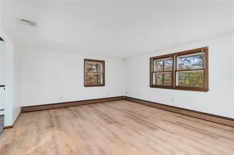 313 Station Street Coventry RI 02816