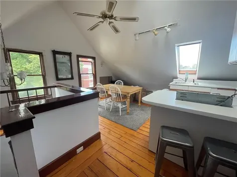 37 Edward Street Newport RI 02840