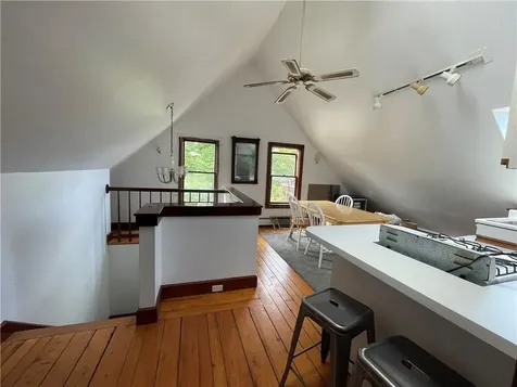 37 Edward Street Newport RI 02840