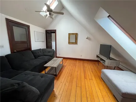 37 Edward Street Newport RI 02840