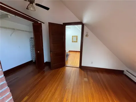 37 Edward Street Newport RI 02840