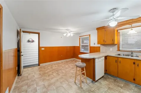 240 Curry Road Cranston RI 02920