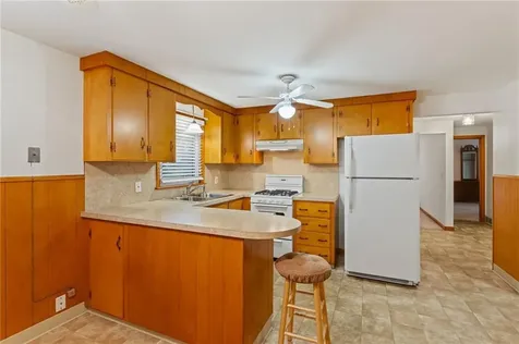 240 Curry Road Cranston RI 02920