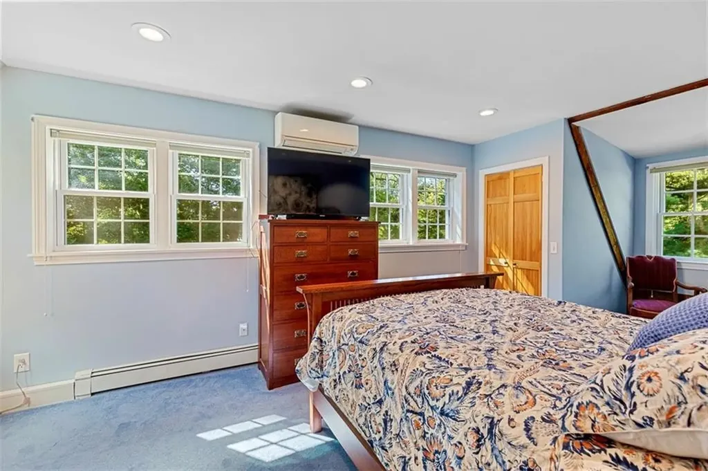 30 Burr Avenue Barrington RI 02806