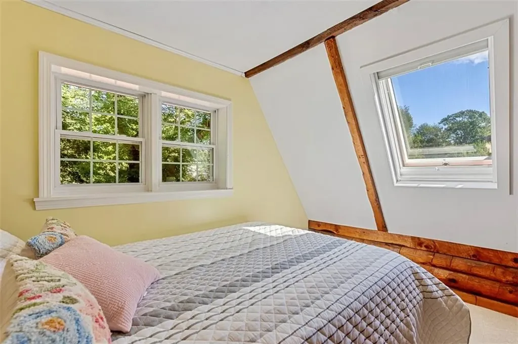 30 Burr Avenue Barrington RI 02806