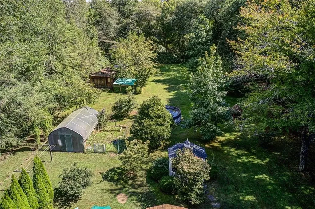 30 Burr Avenue Barrington RI 02806