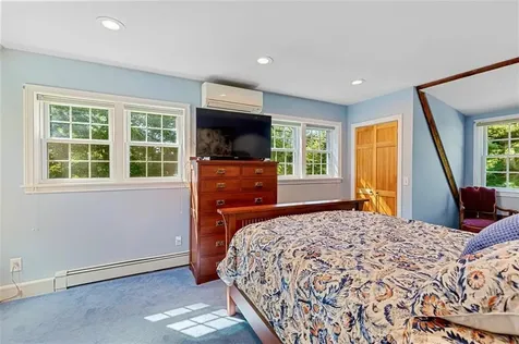 30 Burr Avenue Barrington RI 02806