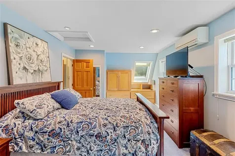 30 Burr Avenue Barrington RI 02806