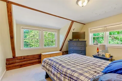 30 Burr Avenue Barrington RI 02806