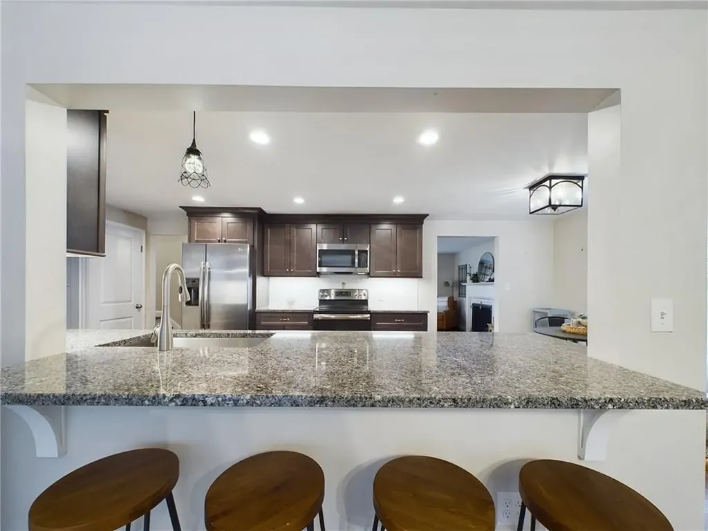 59 Darling Street Warwick RI 02886