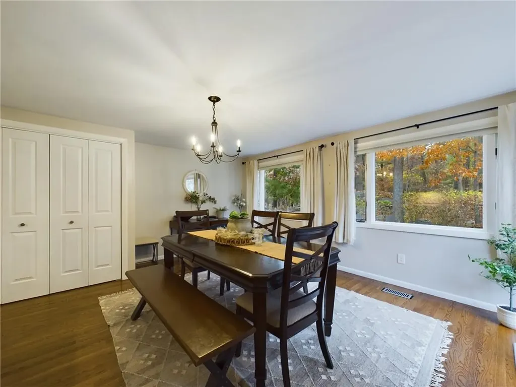 59 Darling Street Warwick RI 02886