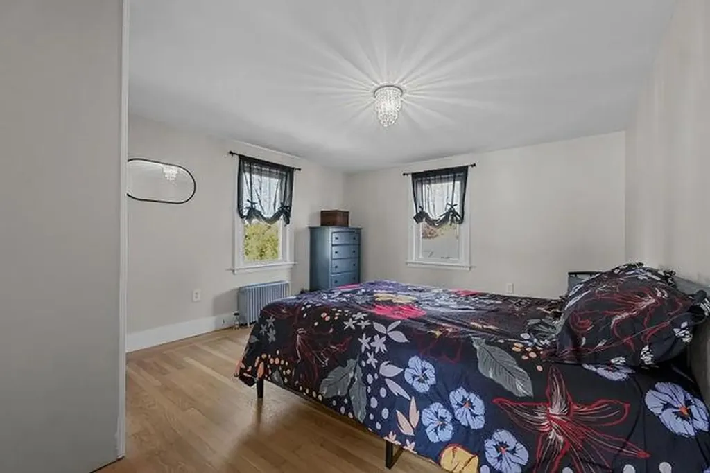 188 Canton Street Providence RI 02908