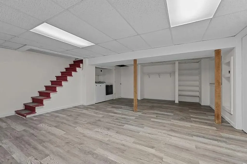 188 Canton Street Providence RI 02908
