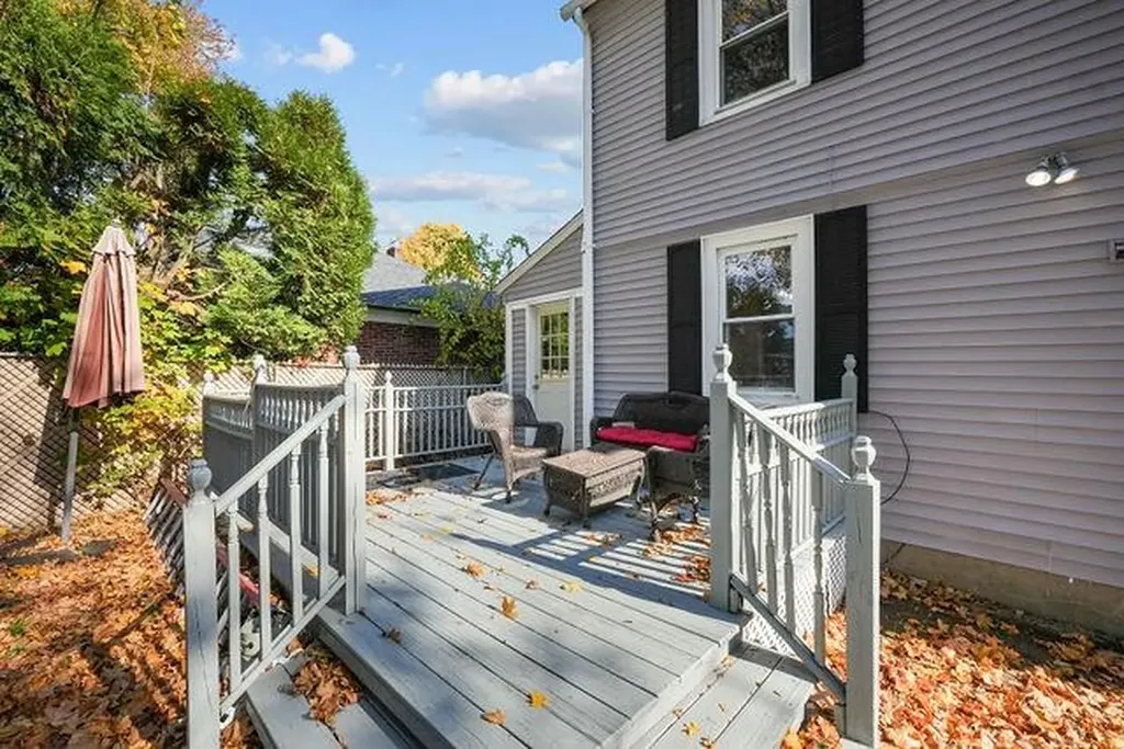 188 Canton Street Providence RI 02908