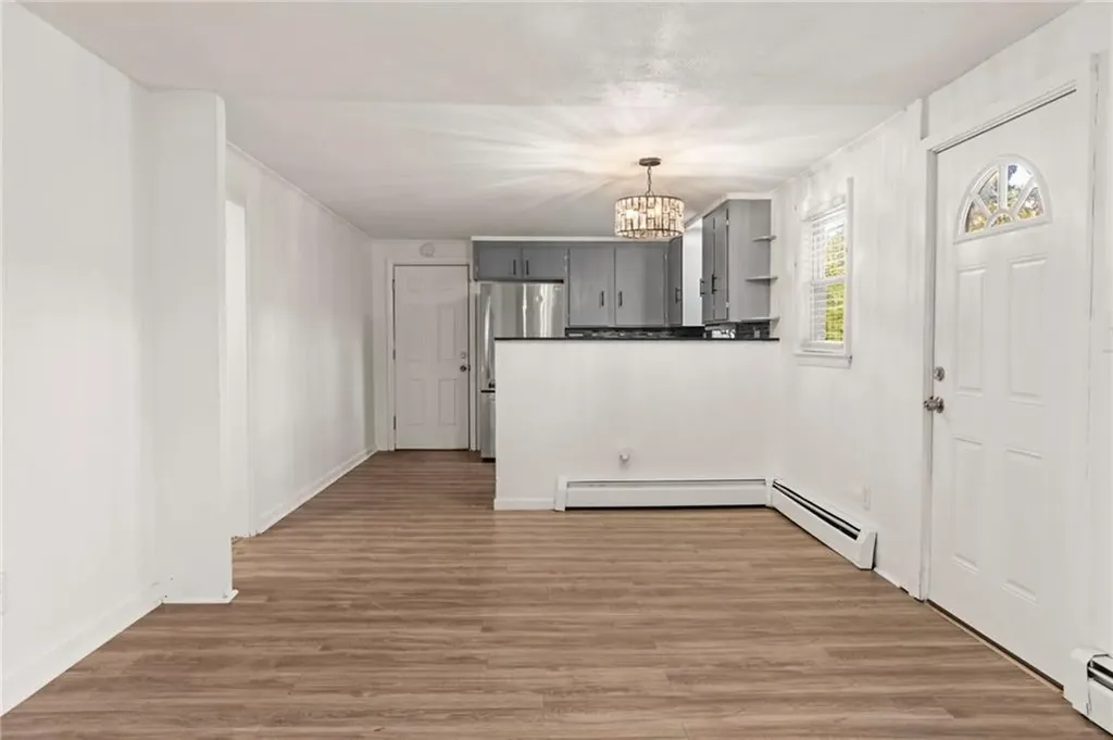 28 Florida Avenue Coventry RI 02816