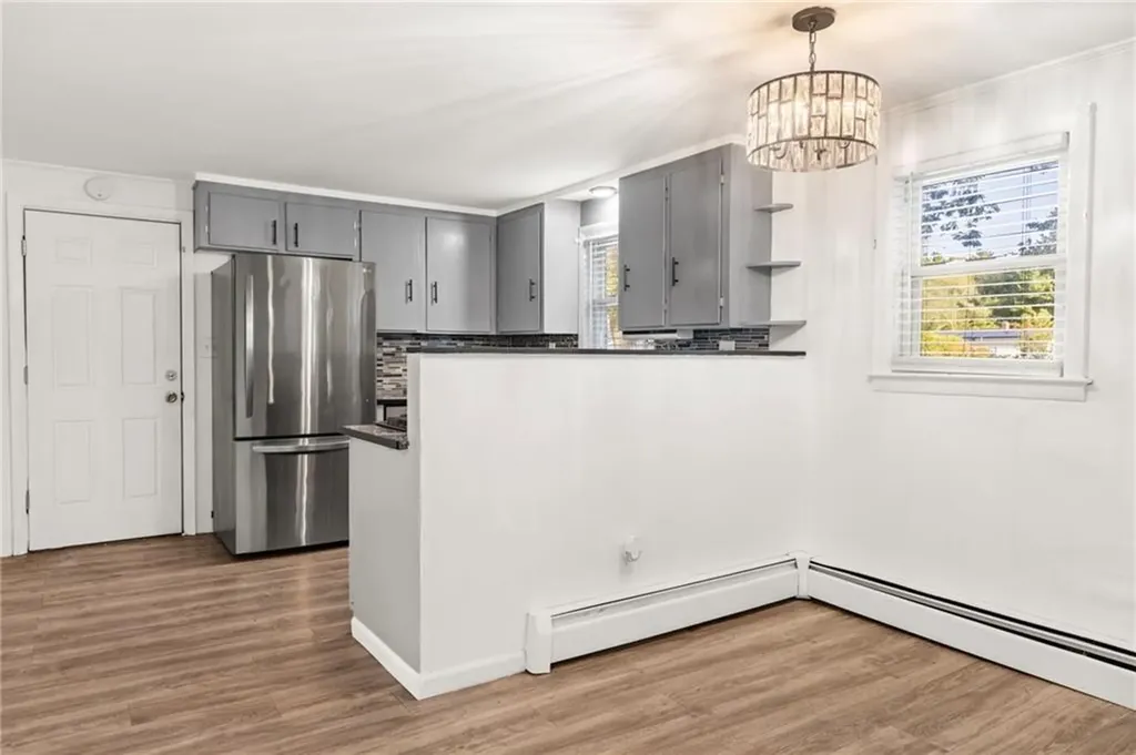 28 Florida Avenue Coventry RI 02816