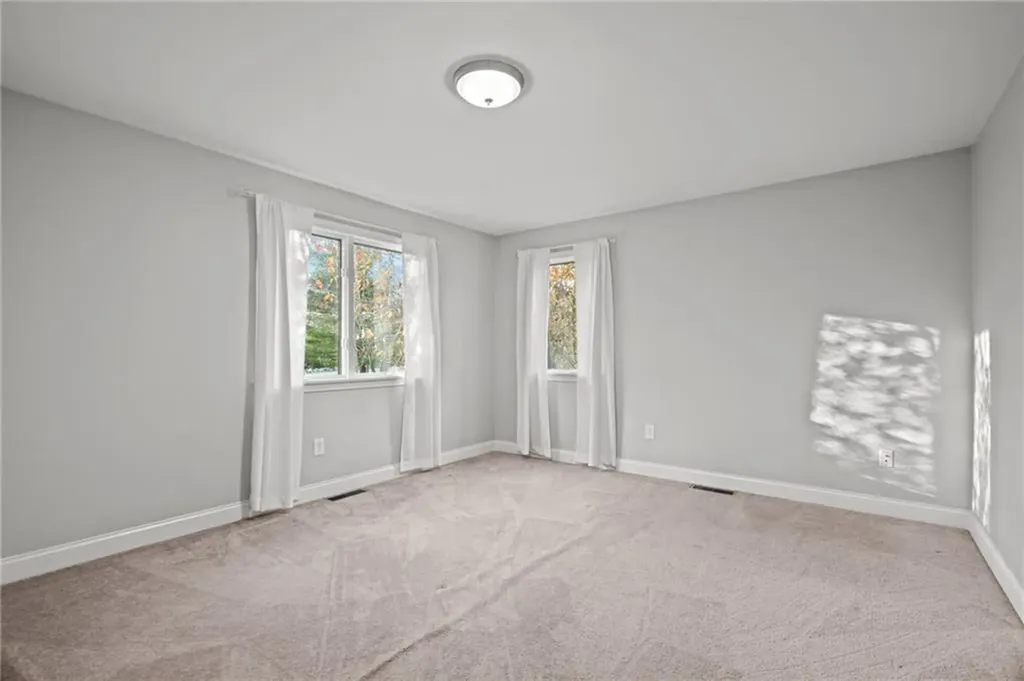 1420 Chopmist Hill Road Scituate RI 02857