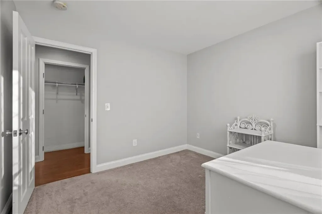 1420 Chopmist Hill Road Scituate RI 02857