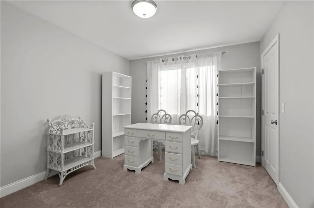 1420 Chopmist Hill Road Scituate RI 02857
