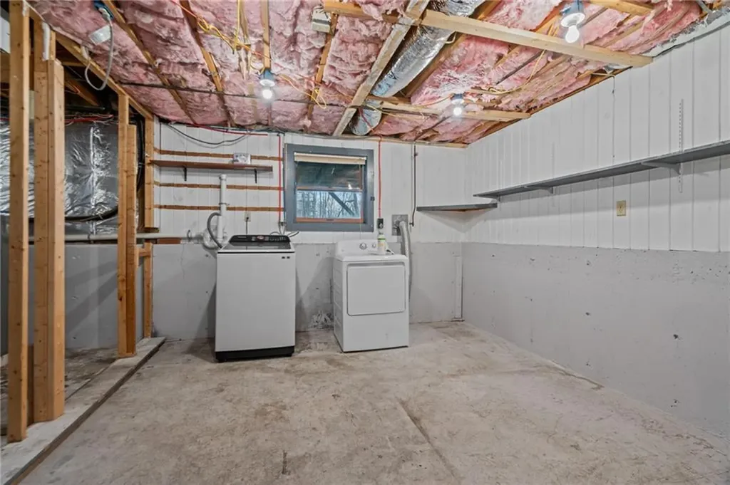 1420 Chopmist Hill Road Scituate RI 02857