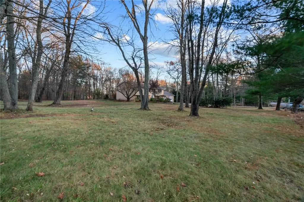 1420 Chopmist Hill Road Scituate RI 02857