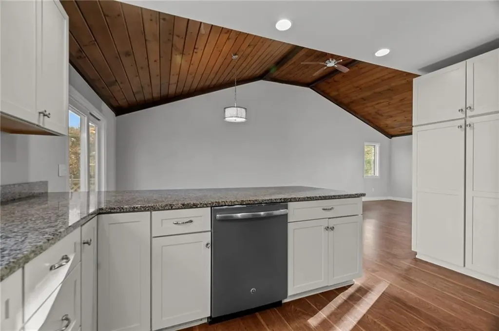 1420 Chopmist Hill Road Scituate RI 02857