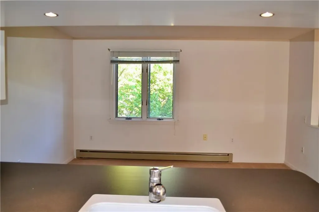 66 Sea Breeze Lane Bristol RI 02809