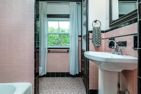 137 Rocky Hill Road Scituate RI 02857