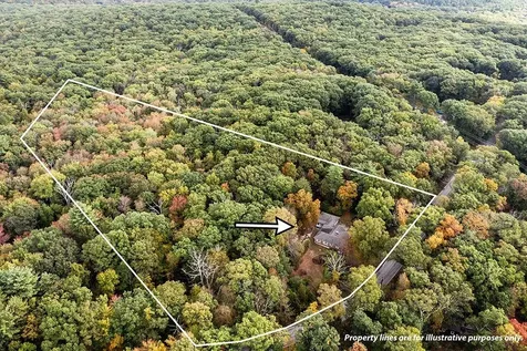 137 Rocky Hill Road Scituate RI 02857