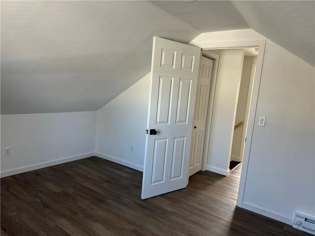 17 Granger Court Warwick RI 02889