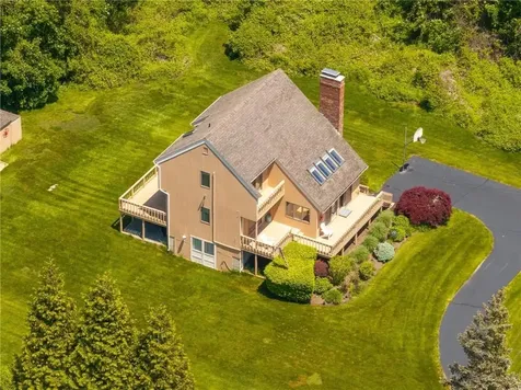 7 Middlebridge Road Narragansett RI 02882