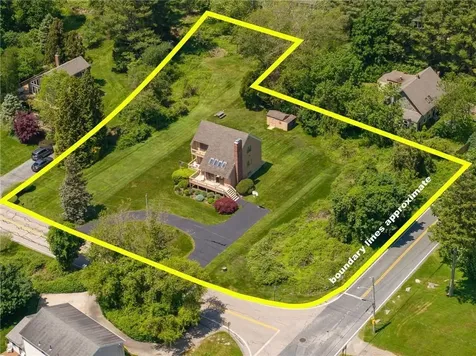 7 Middlebridge Road Narragansett RI 02882