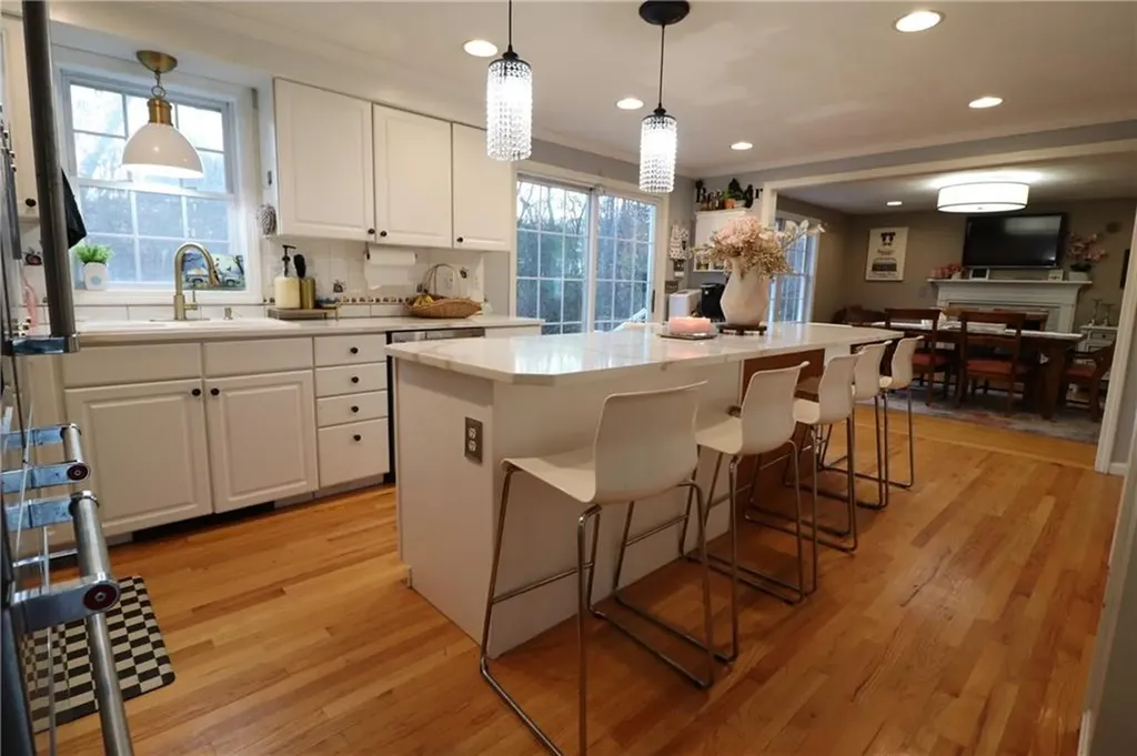 22 Windsong Road Cumberland RI 02864