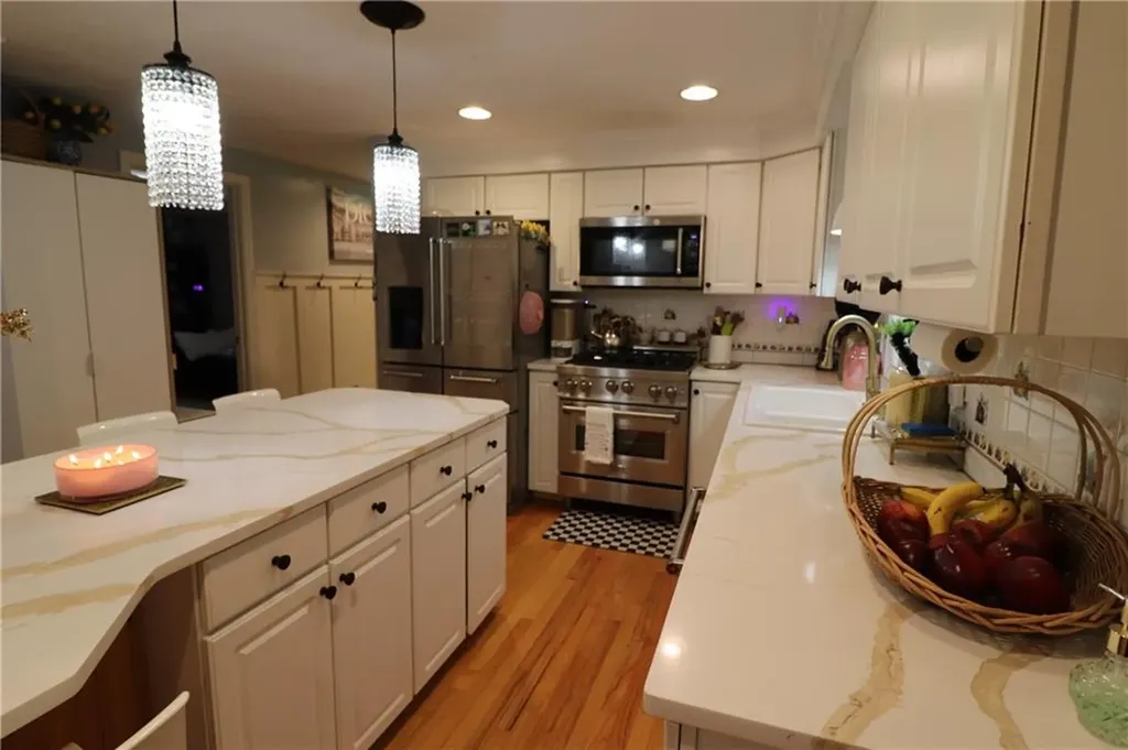 22 Windsong Road Cumberland RI 02864