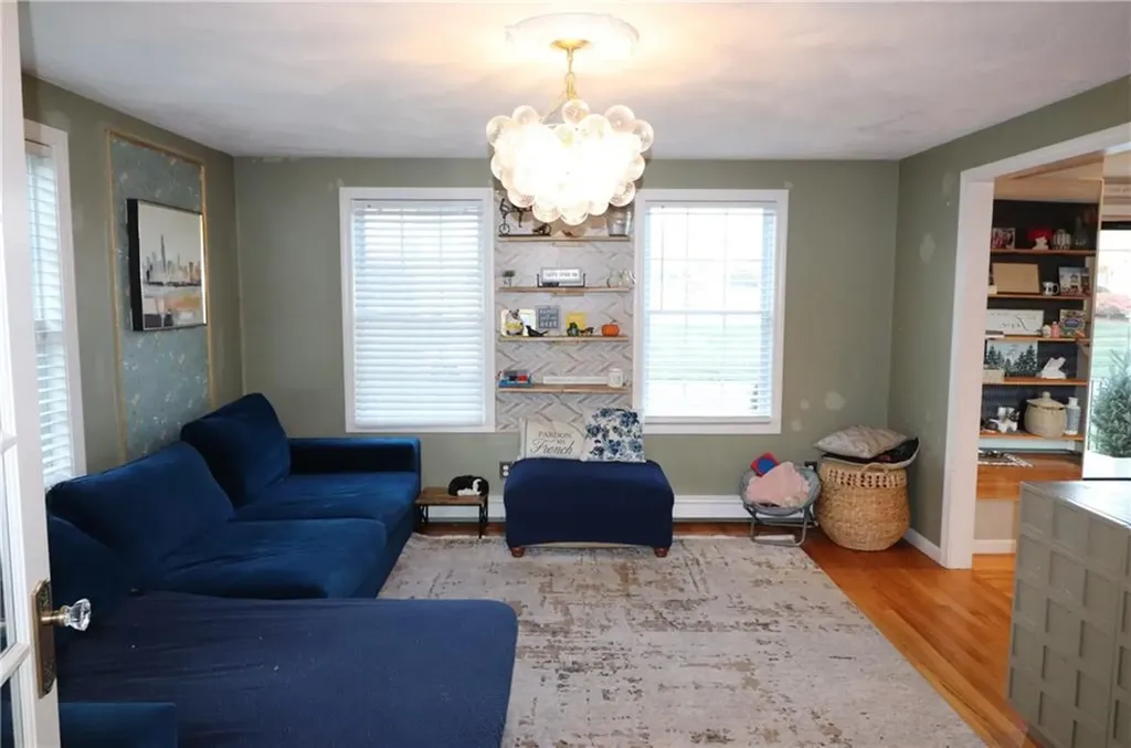 22 Windsong Road Cumberland RI 02864