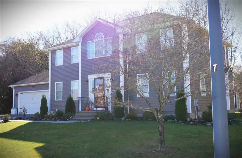 22 Windsong Road Cumberland RI 02864