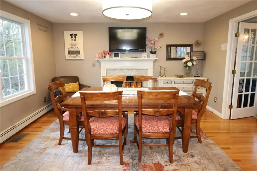 22 Windsong Road Cumberland RI 02864