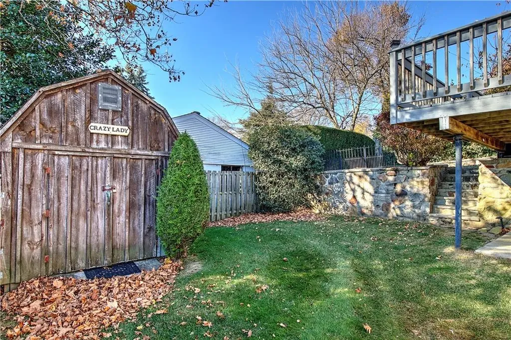 102 Walnut Street Johnston RI 02919