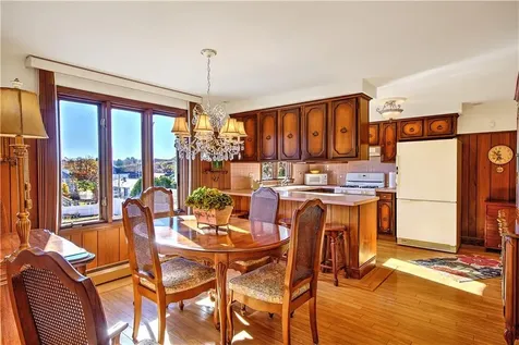 102 Walnut Street Johnston RI 02919