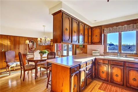 102 Walnut Street Johnston RI 02919