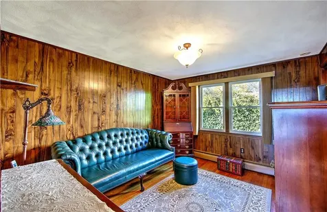 102 Walnut Street Johnston RI 02919