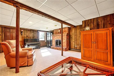 102 Walnut Street Johnston RI 02919