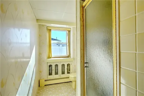 102 Walnut Street Johnston RI 02919