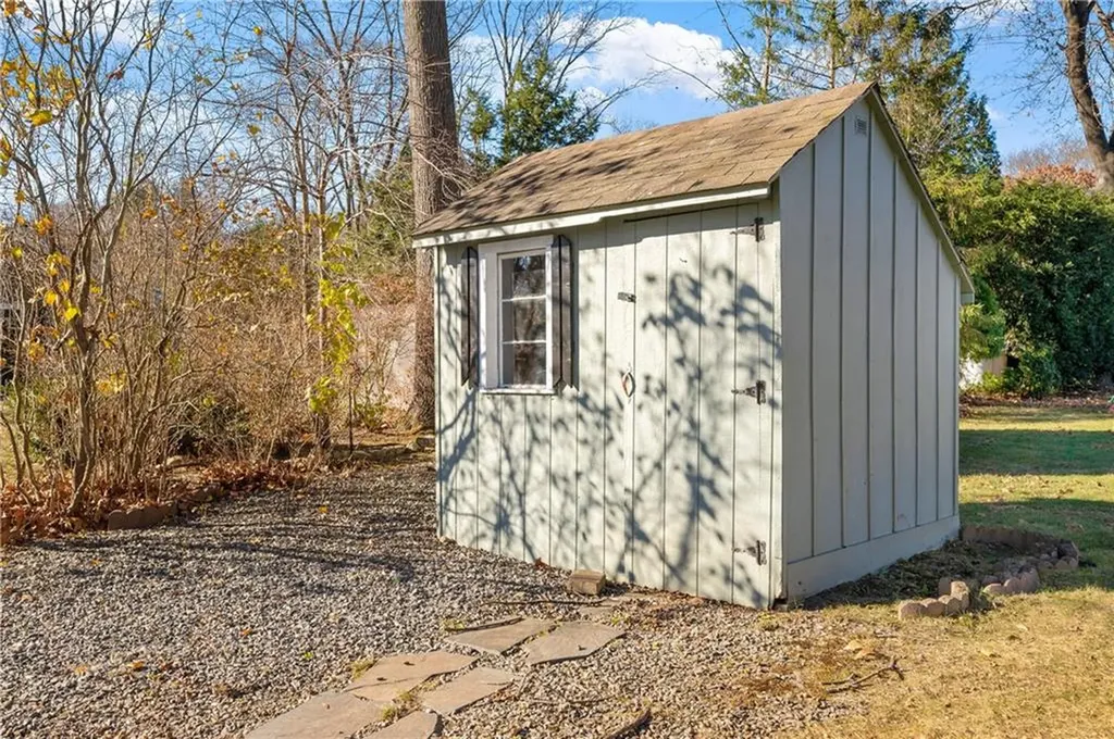 89 Thomas Leighton Boulevard Cumberland RI 02864