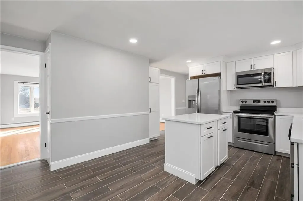 89 Thomas Leighton Boulevard Cumberland RI 02864