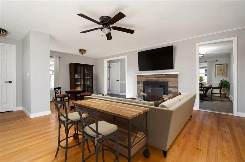 89 Thomas Leighton Boulevard Cumberland RI 02864