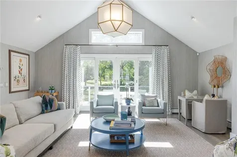 149 Hamilton Avenue Jamestown RI 02835