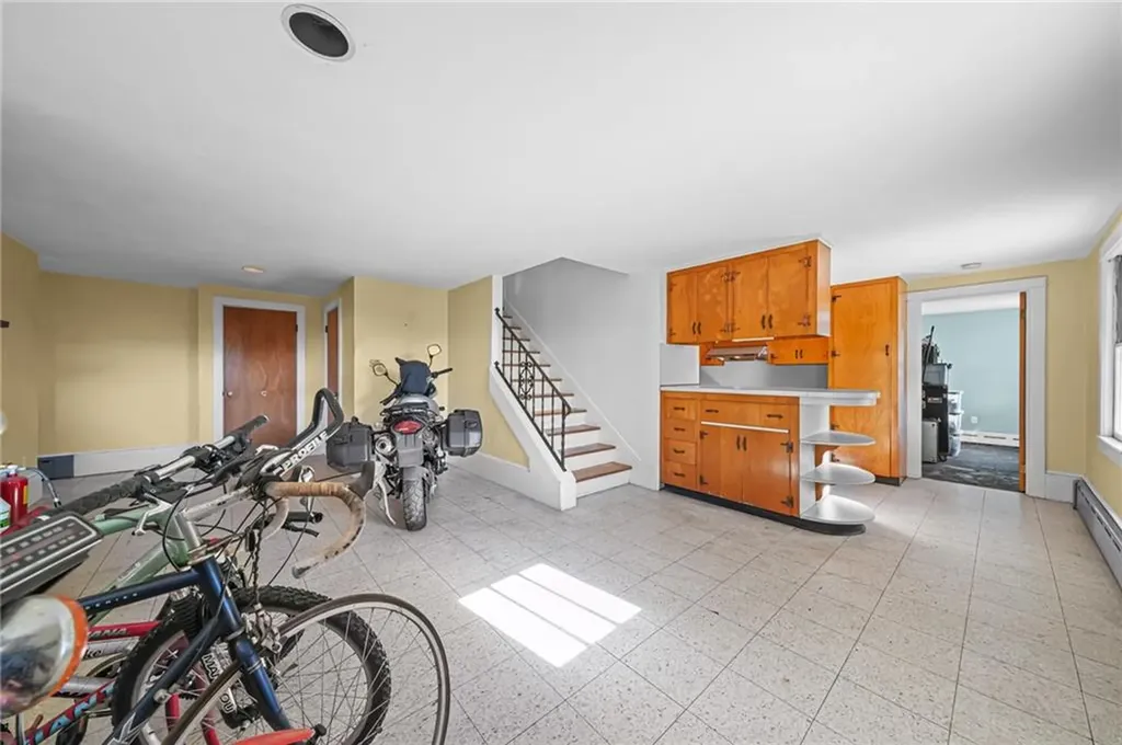 255 Purgatory Road Middletown RI 02842
